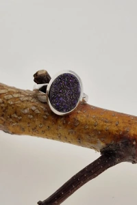 Kom-bizuteria - Srebrny pierścionek z kamieniem druzy