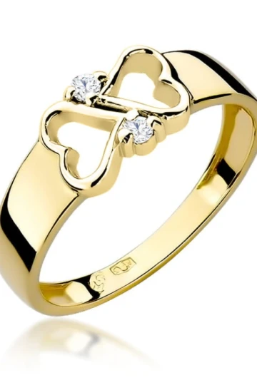 Złoty pierścionek złączone serca z brylantami od serca